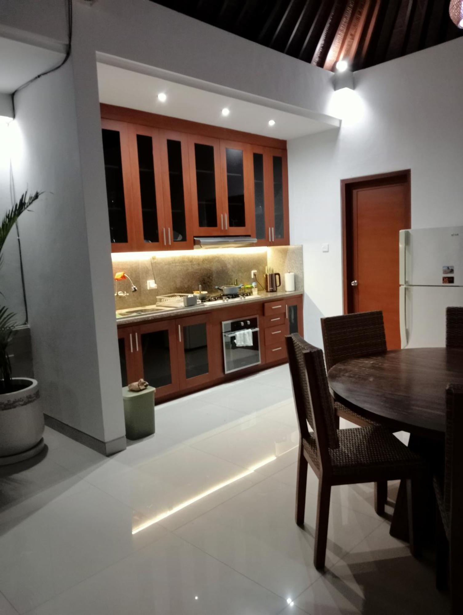 Pondok Indah Villa Ujung Exterior photo
