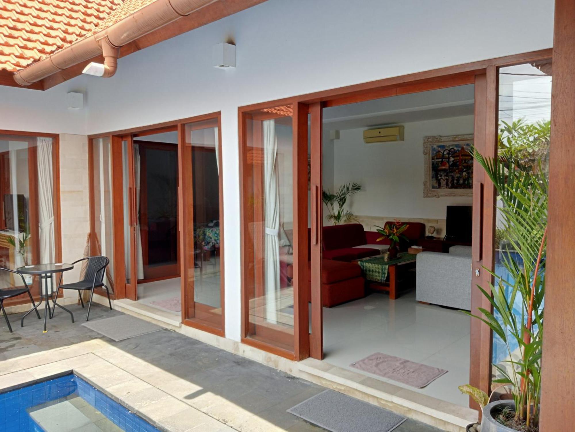 Pondok Indah Villa Ujung Exterior photo