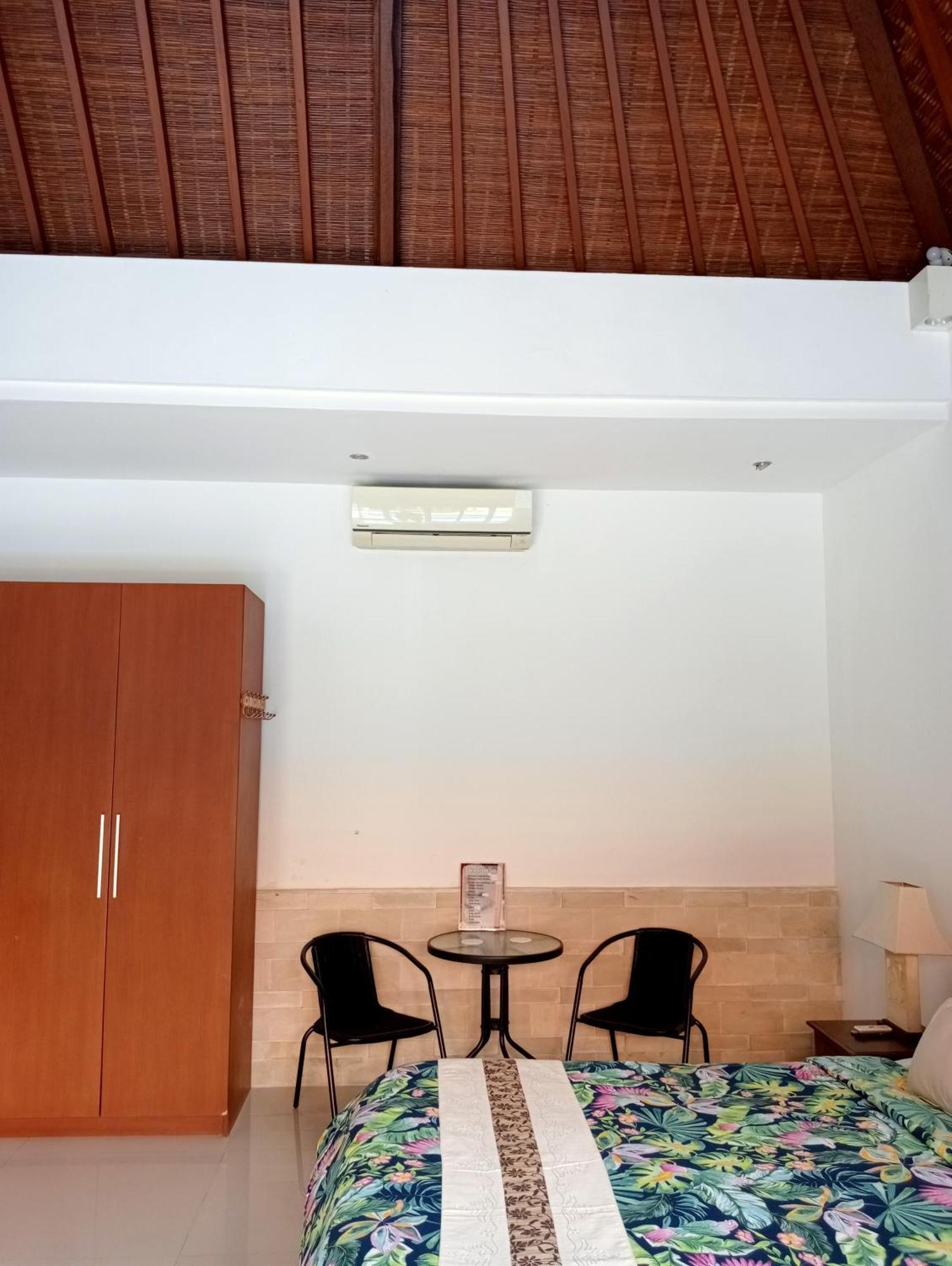 Pondok Indah Villa Ujung Exterior photo