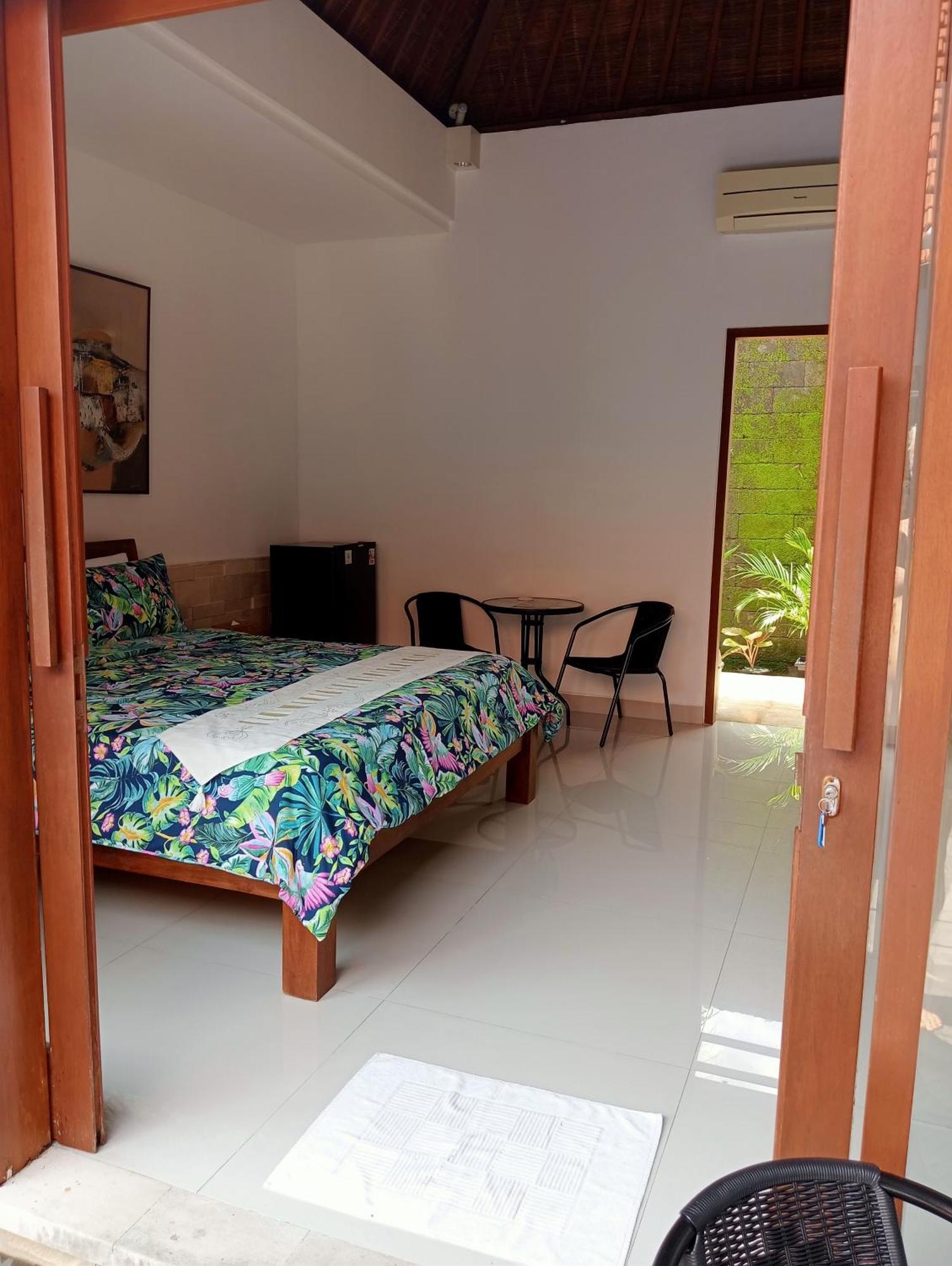 Pondok Indah Villa Ujung Exterior photo
