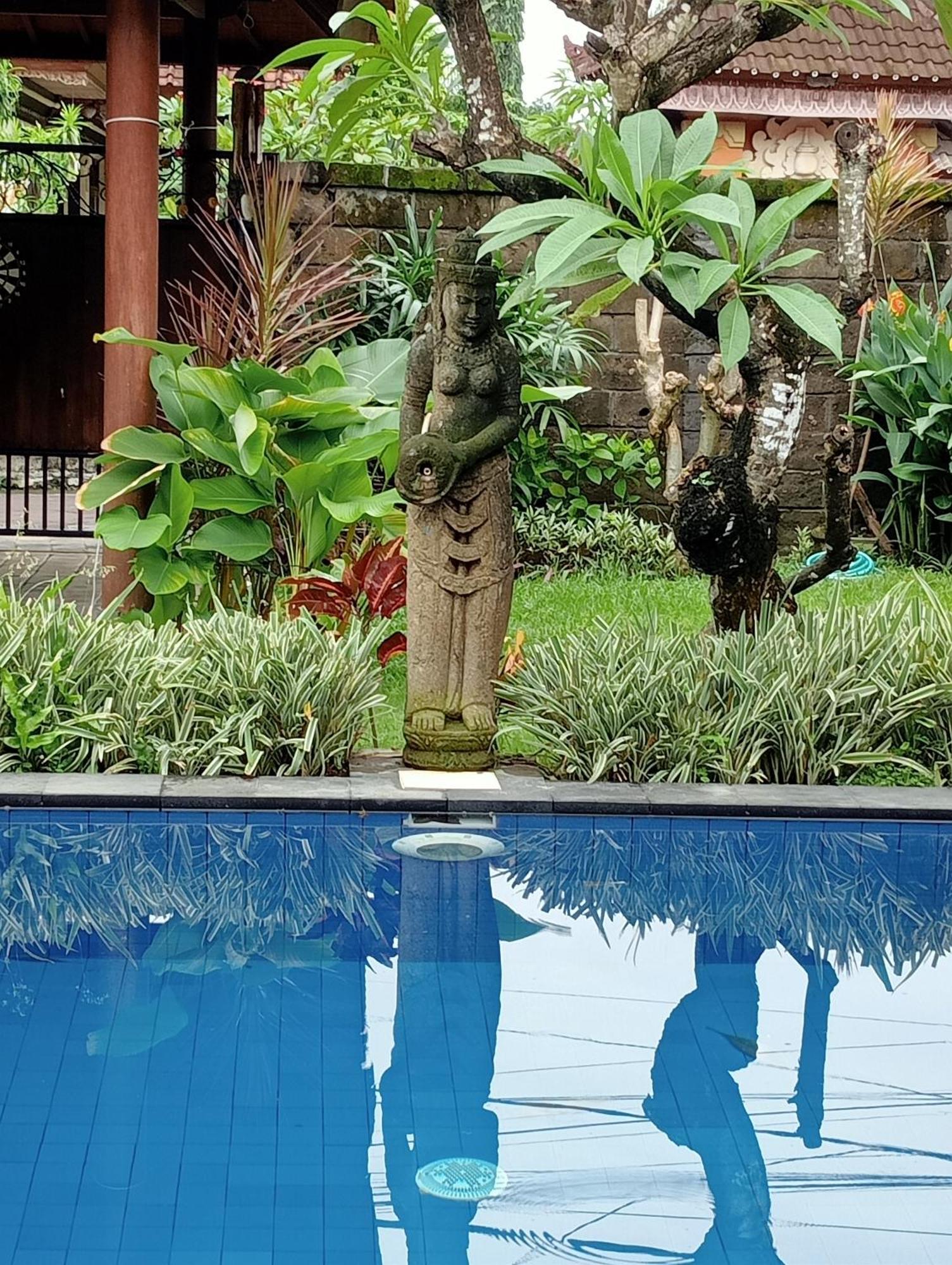 Pondok Indah Villa Ujung Exterior photo