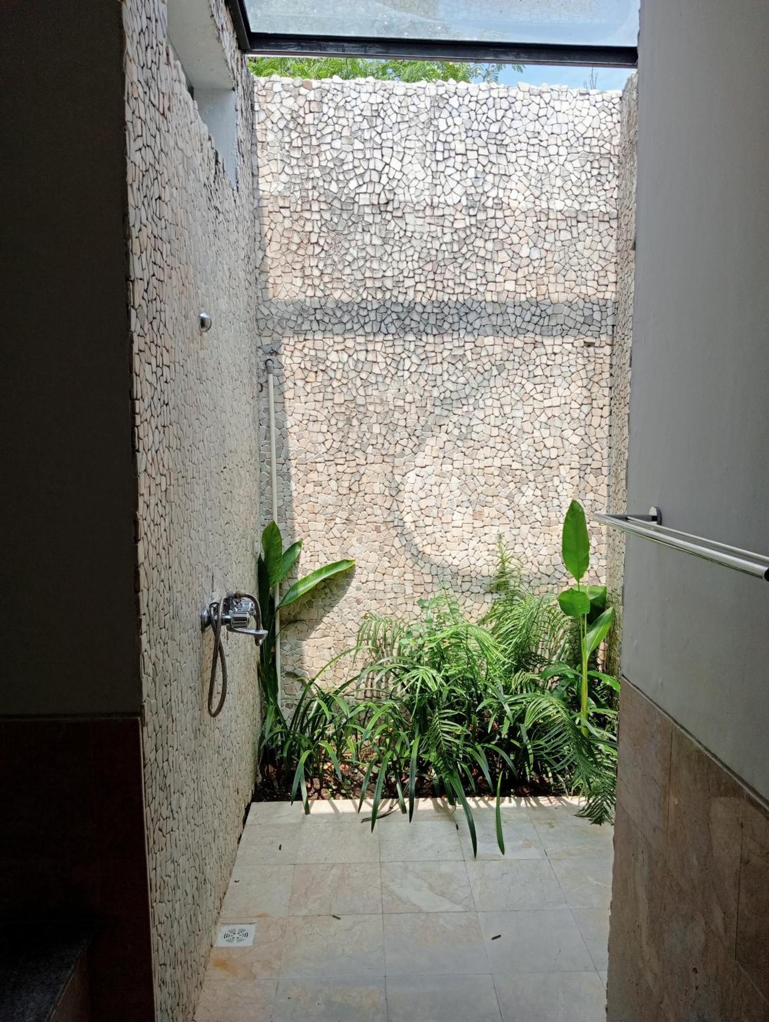 Pondok Indah Villa Ujung Exterior photo